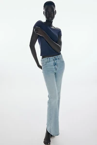 Haut à épaules dénudées