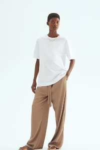 MAMA Loose-Fit T-Shirt