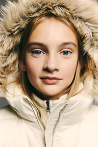 Veste matelassée à capuchon