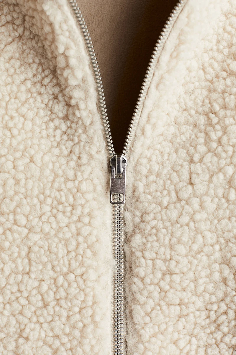 Veste à capuche ample en polar