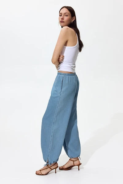 Pantalon en denim avec jambes ballon