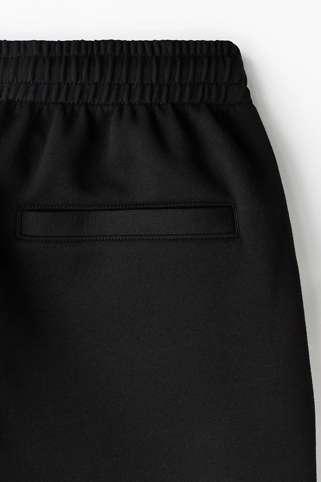 Relaxed-Fit Interlock Shorts
