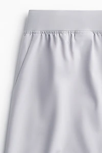 Mid-Length Sports Shorts with DryMove™