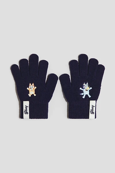 Appliquéd Gloves