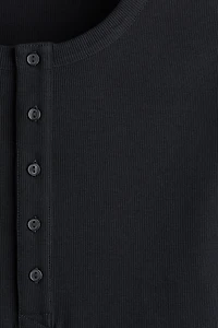 Slim-Fit Ribbed Henley Shirt