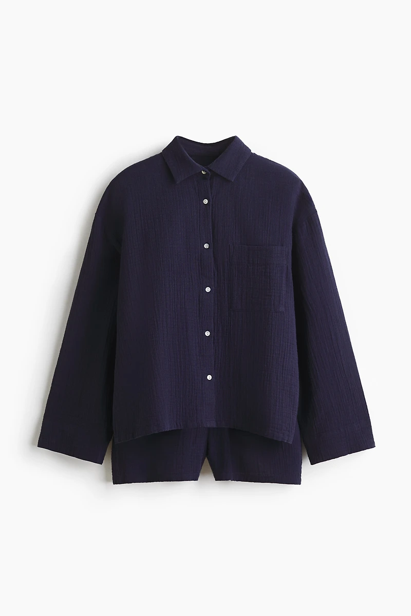 Chemise et short de pyjama