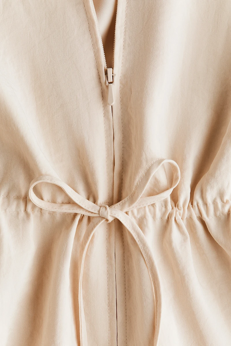 Peplum Shirt with Zipper