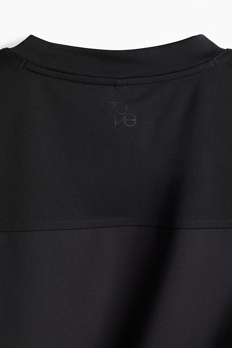 Loose-Fit Sports Shirt with DryMove™
