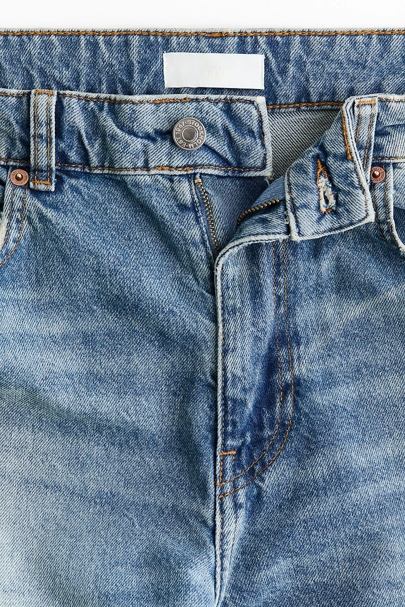 Barrel-Leg High-Waist Jeans