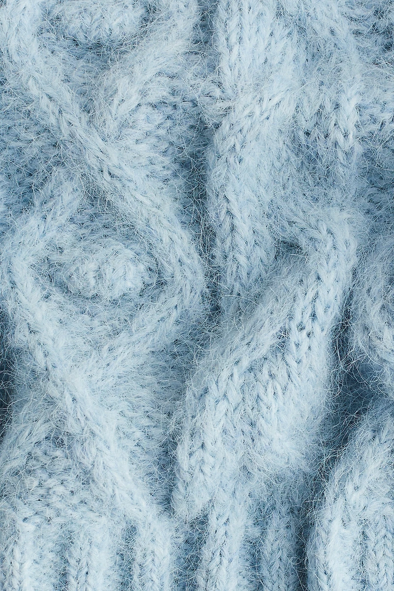 Loose-Fit Cable-Knit Sweater