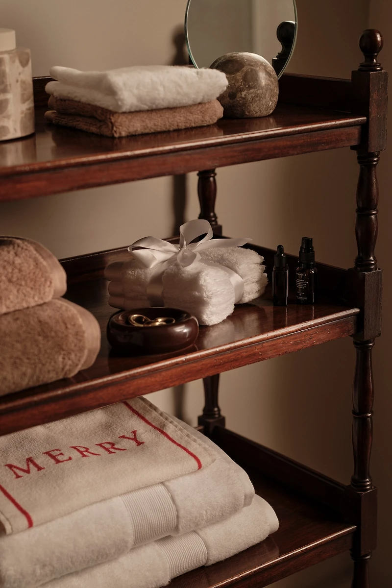 2-pack Velour Guest Towels with Motif