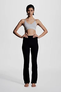 Seamless Medium-Support Sports Bra with DryMove™