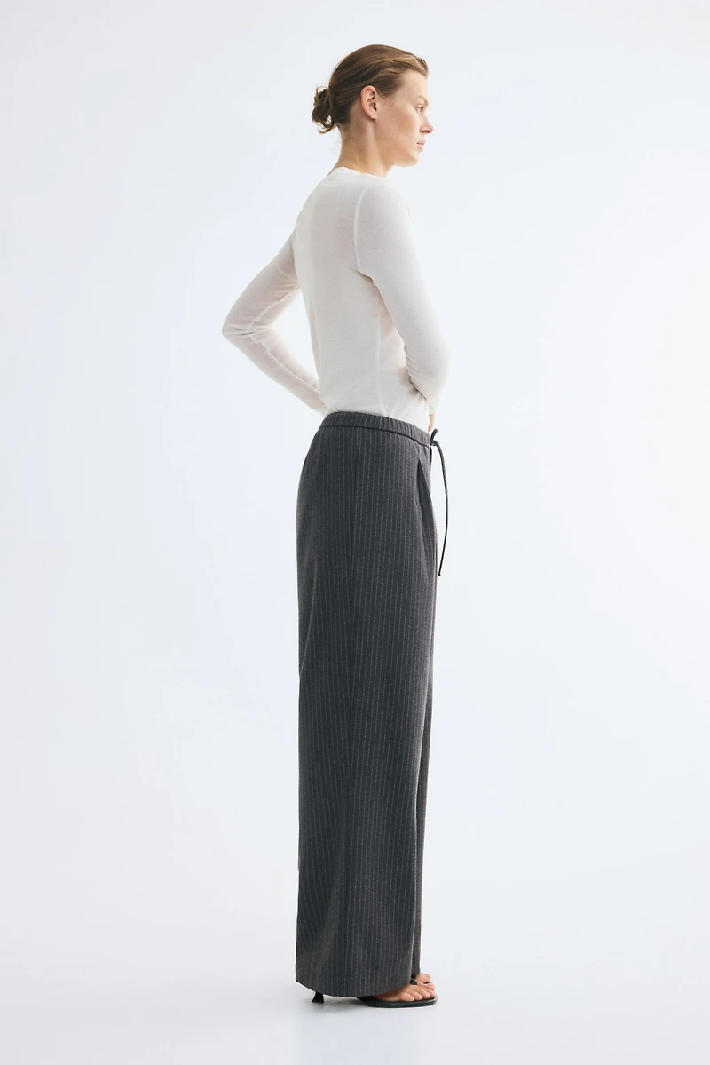 Pantalon à cordon