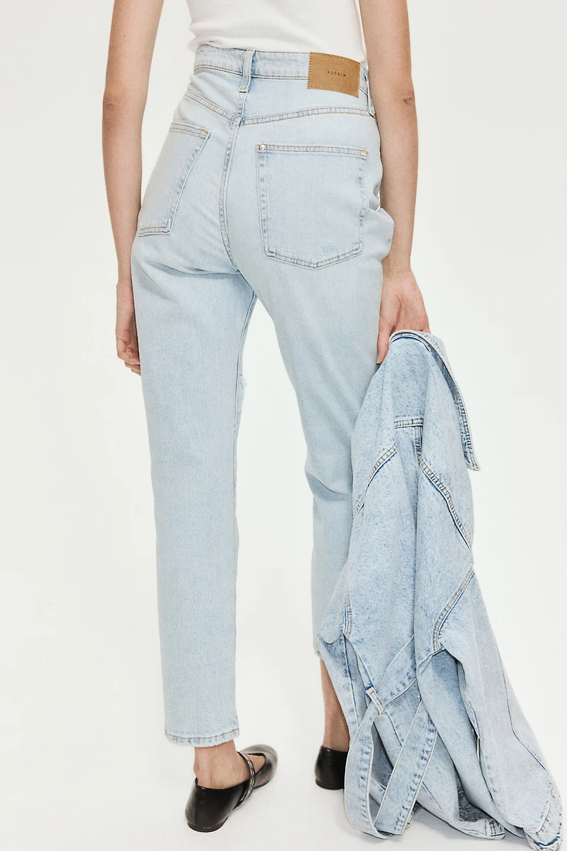 Ultra High Rise Mom Jeans