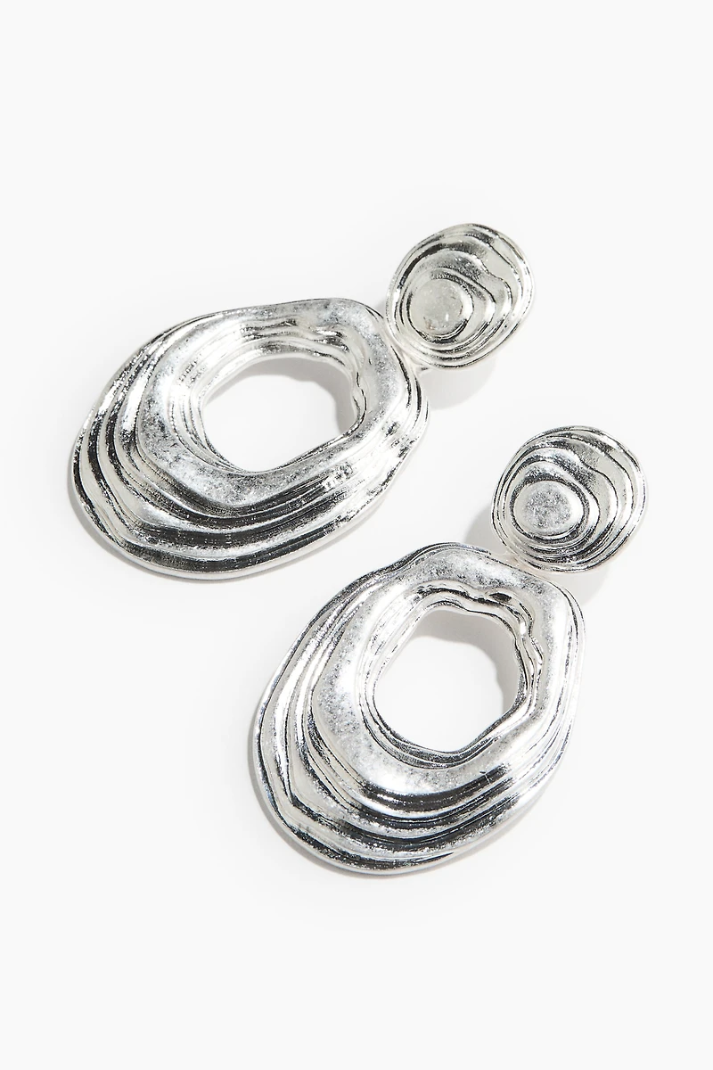 Boucles d'oreilles rainurées avec pendentif