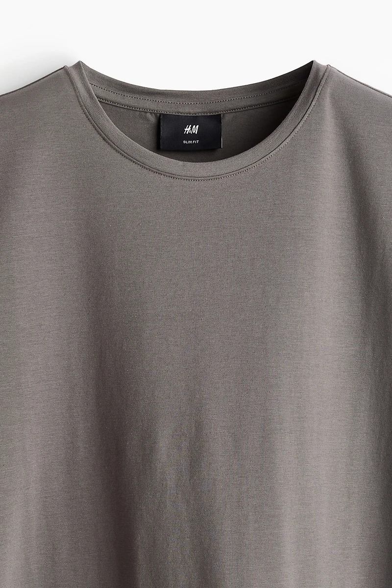 Slim Fit T-shirt