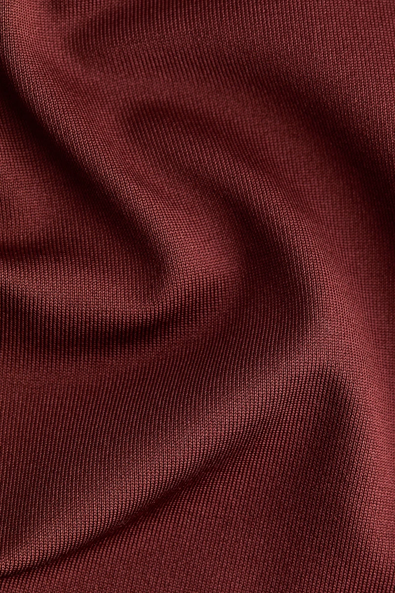 Robe en jersey avec détail à nouer