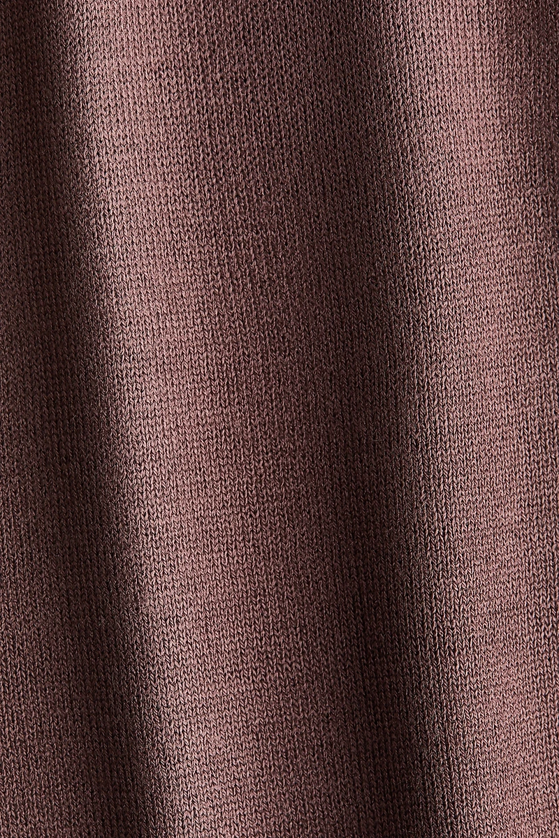 Long Fine-Knit Top