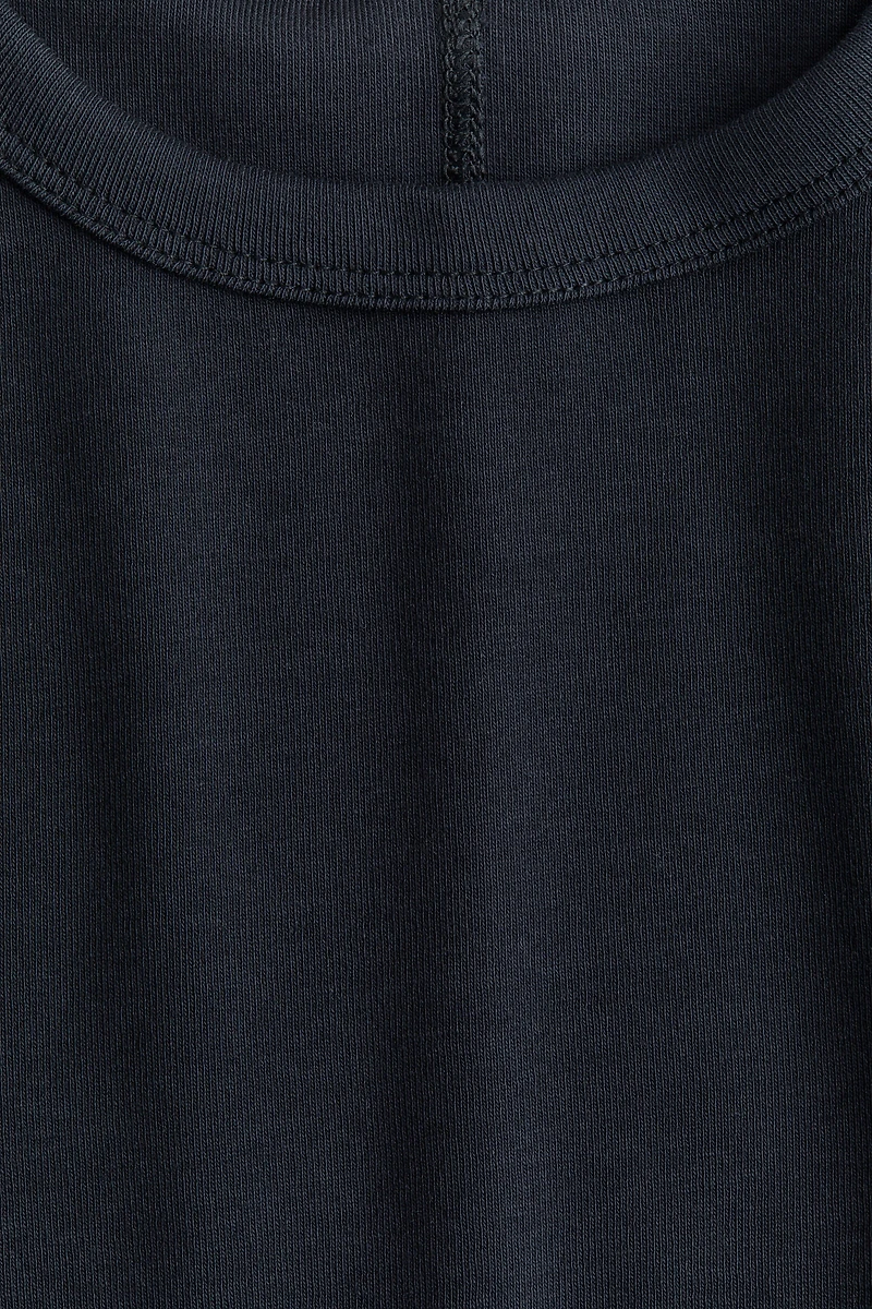 Fitted T-Shirt