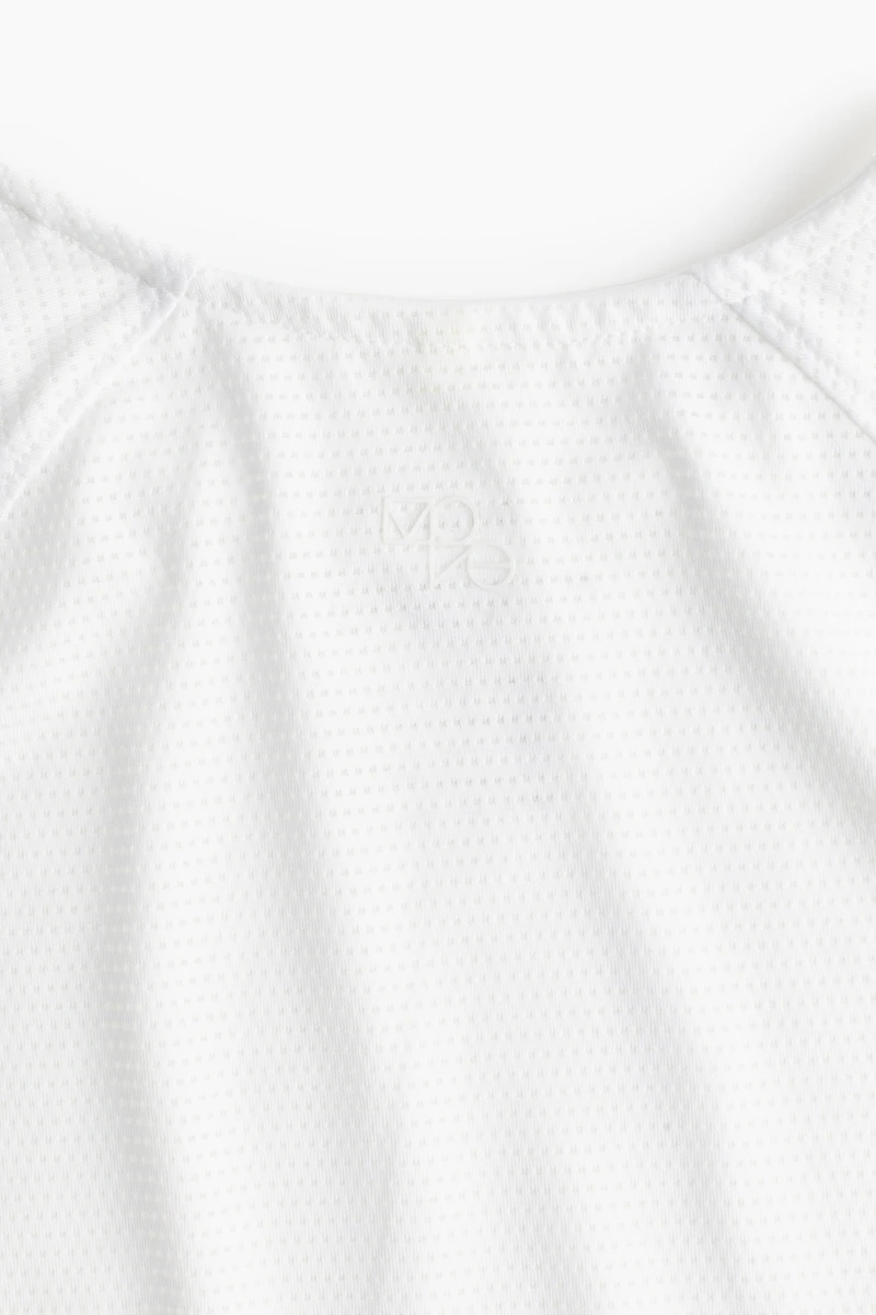 Sports Top with DryMove™