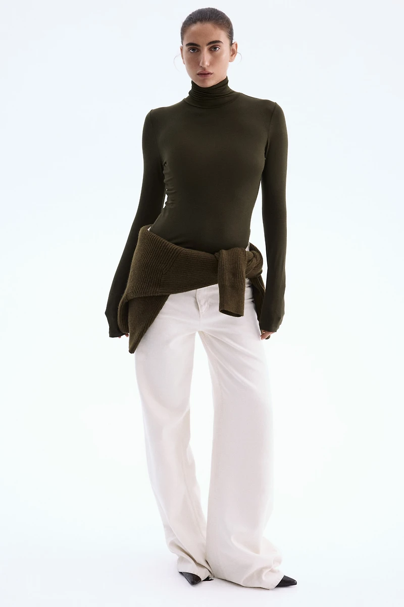 Haut col roulé en viscose