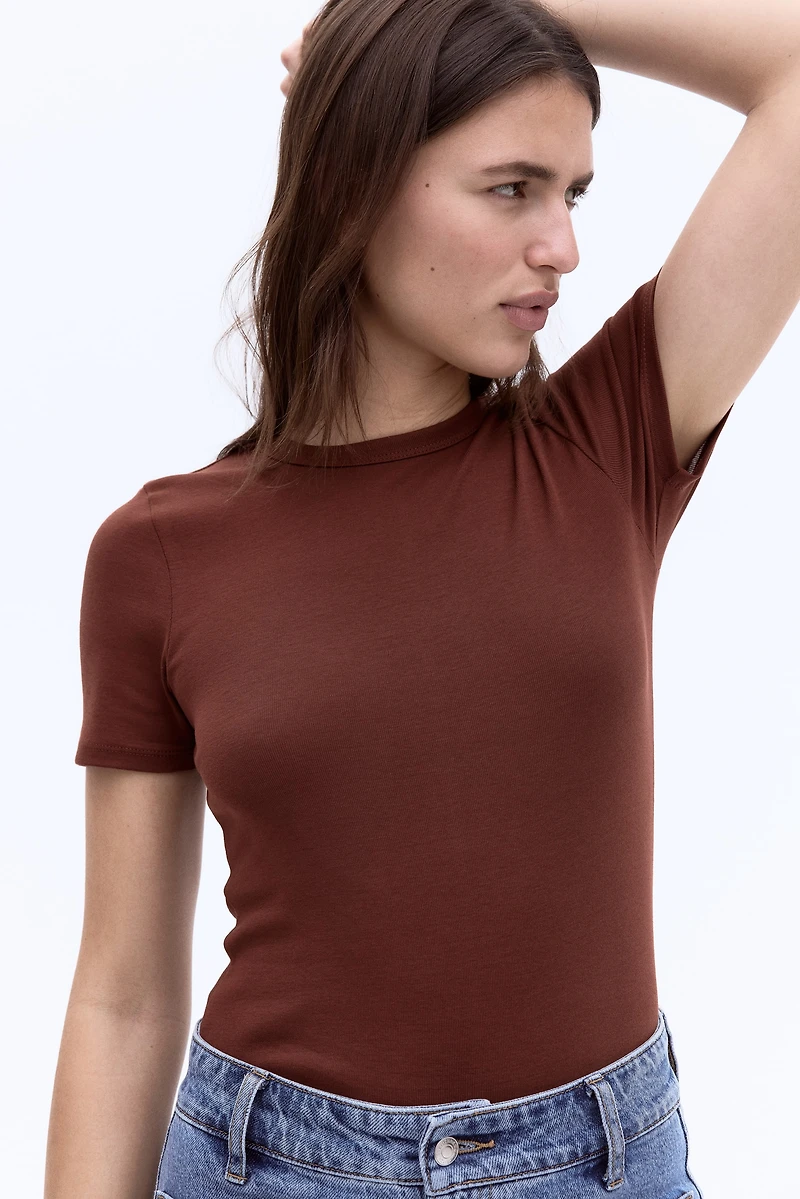 Fitted T-Shirt