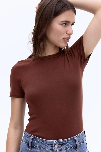 Fitted T-Shirt