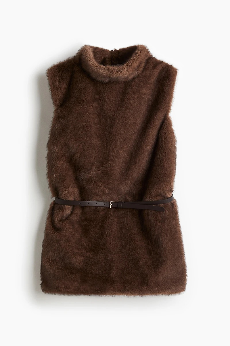 Haut à col cheminée avec ceinture