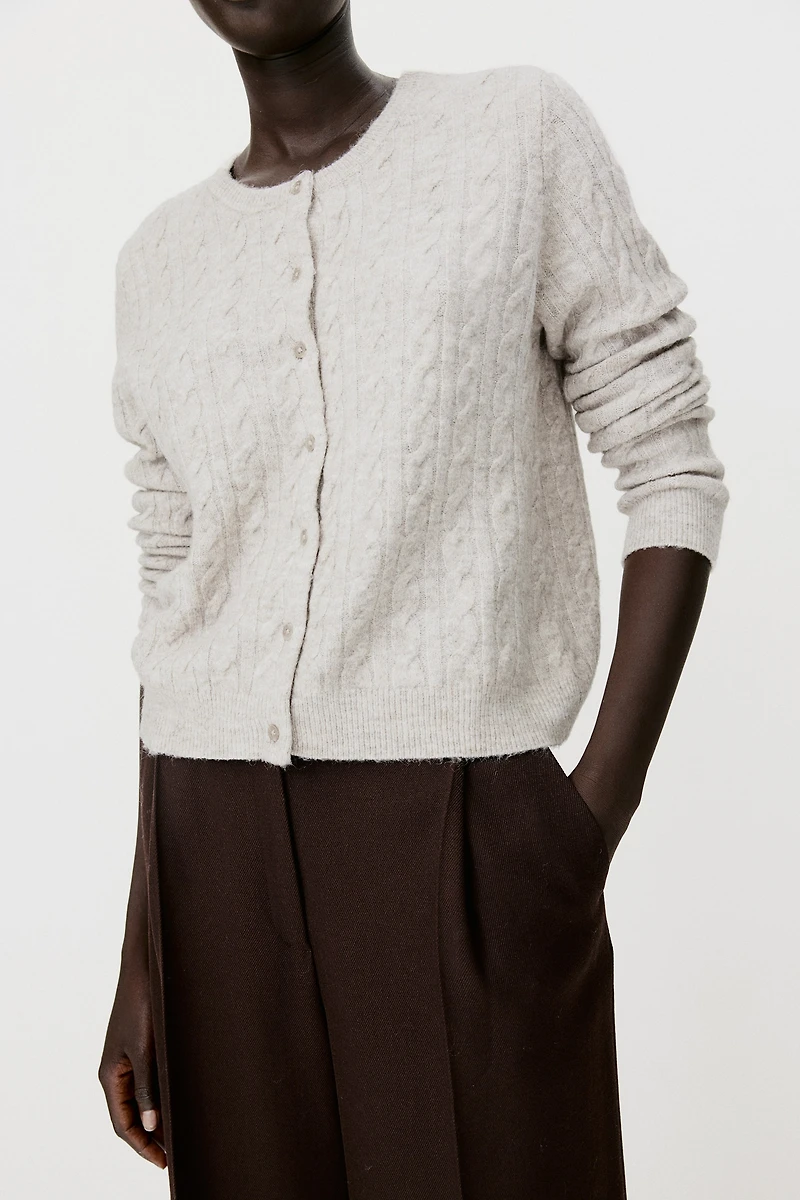 Gilet en tricot torsadé