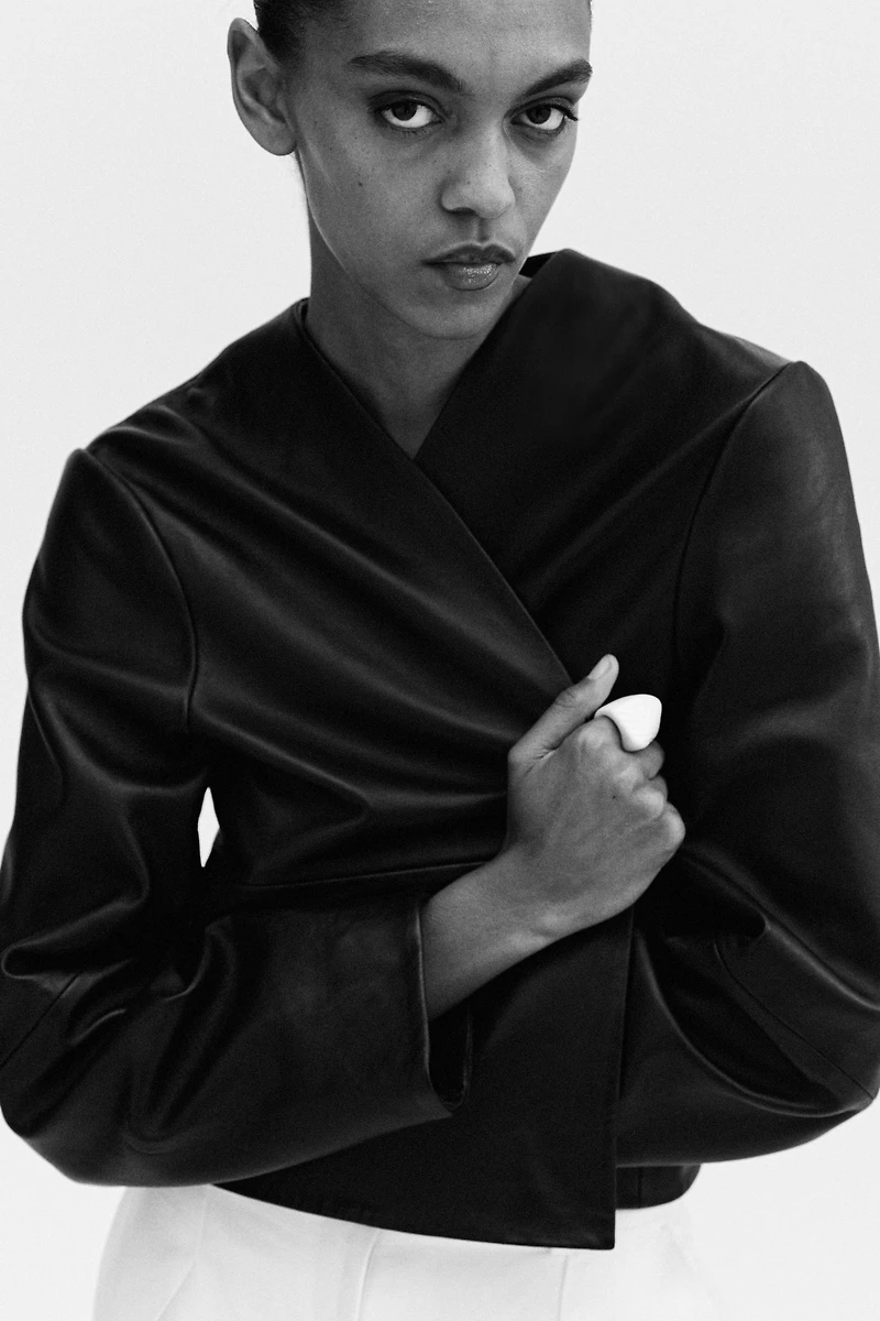 Veste courte en cuir