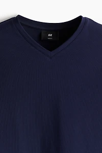 Slim Fit V-neck T-shirt