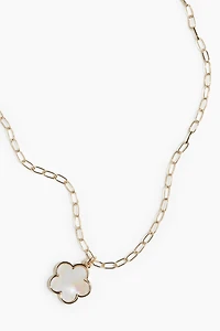 Flower-Pendant Necklace