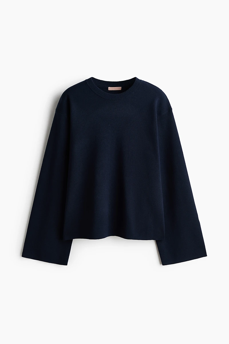 Oversized Fine-Knit Sweater