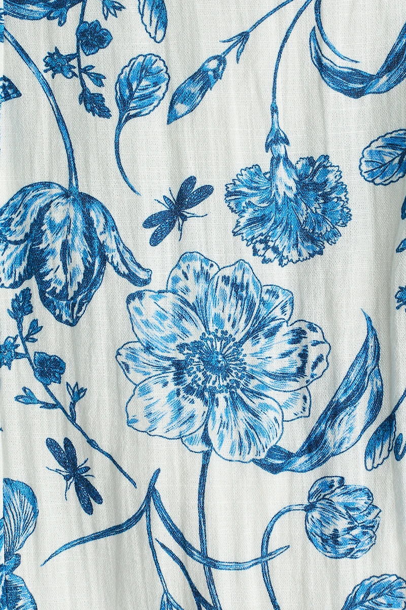 Dress with Bow at Back