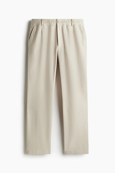 Pantalon coupe classique en sergé