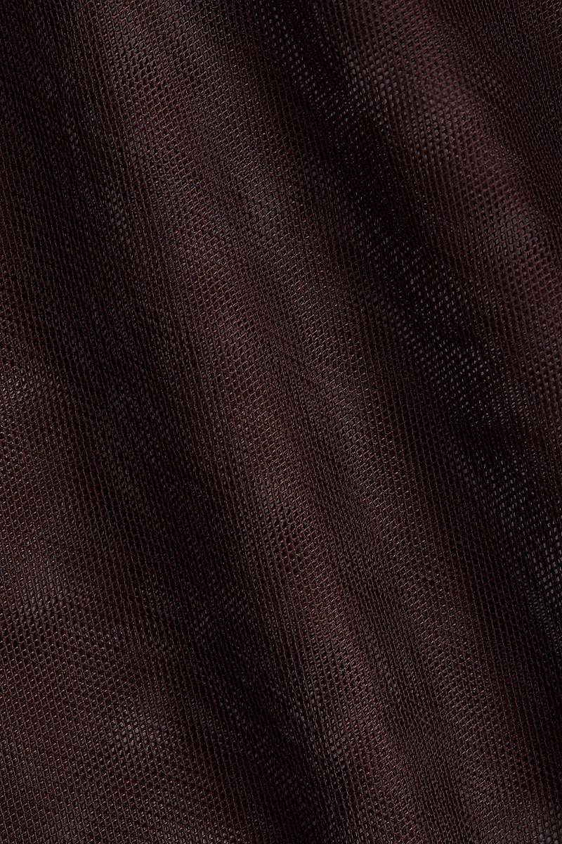 Haut en voile à épaules dénudées