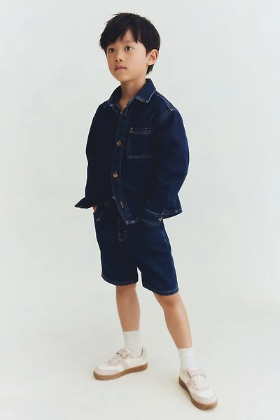 Short de longueur genou en denim