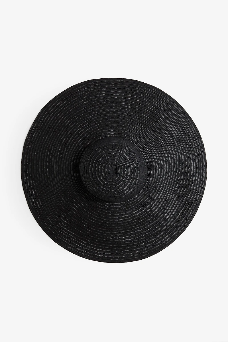 Wide Brim Straw Hat