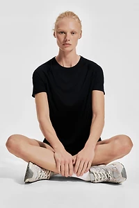 Sports Top with DryMove™