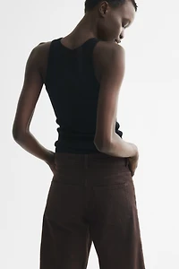 Wide High Waist Ankle Jeans