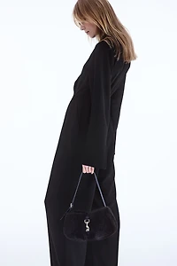 Une pièce pantalon en crêpe