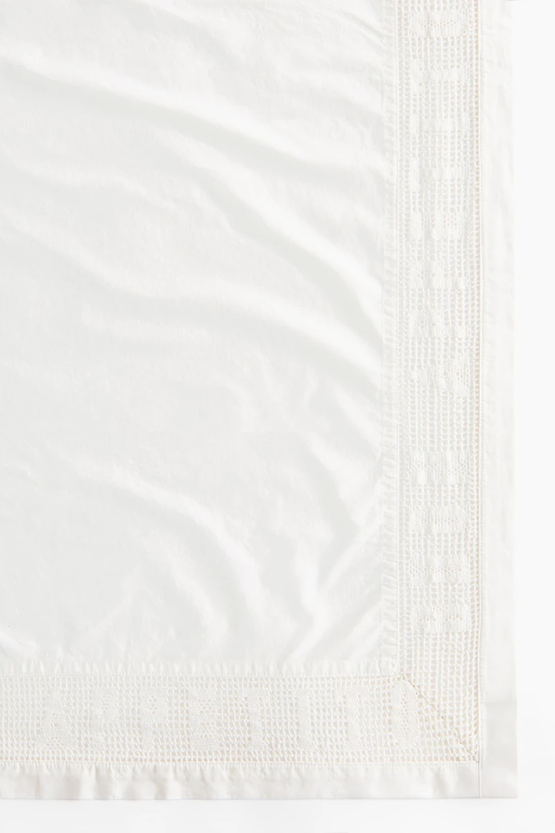 Lace-Trimmed Cotton Tablecloth