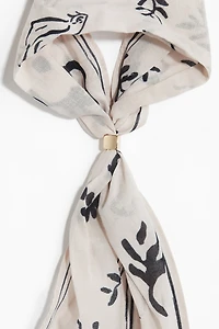 Bead-Detail Neck Scarf