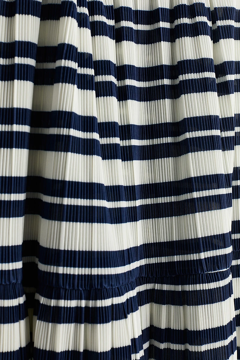Robe maxi plissée