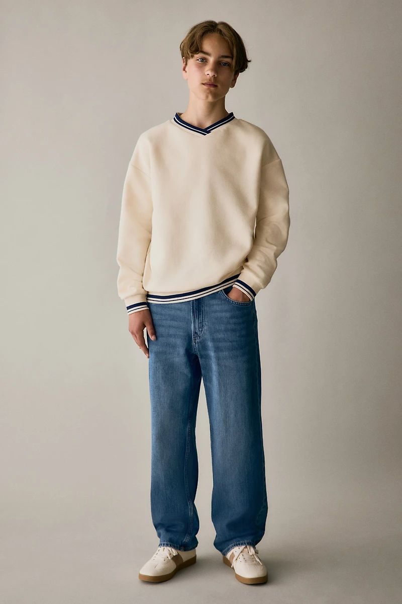 Loose Fit Jeans