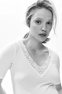 MAMA Ribbed V-Neck Top