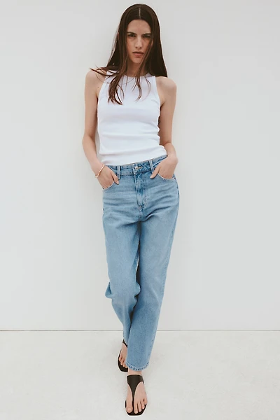 Mom Slim-Fit High-Waist Ankle Jeans