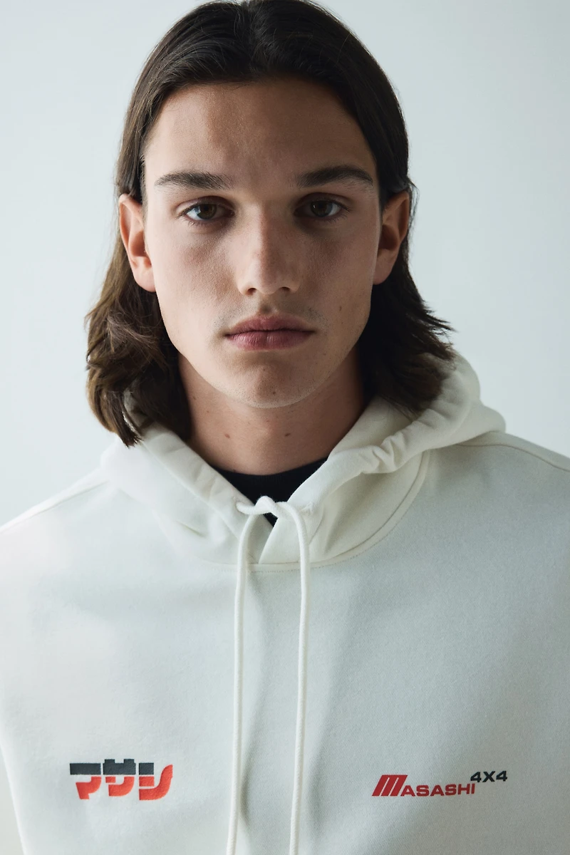 Chandail à capuchon imprimé Coupe Flottante