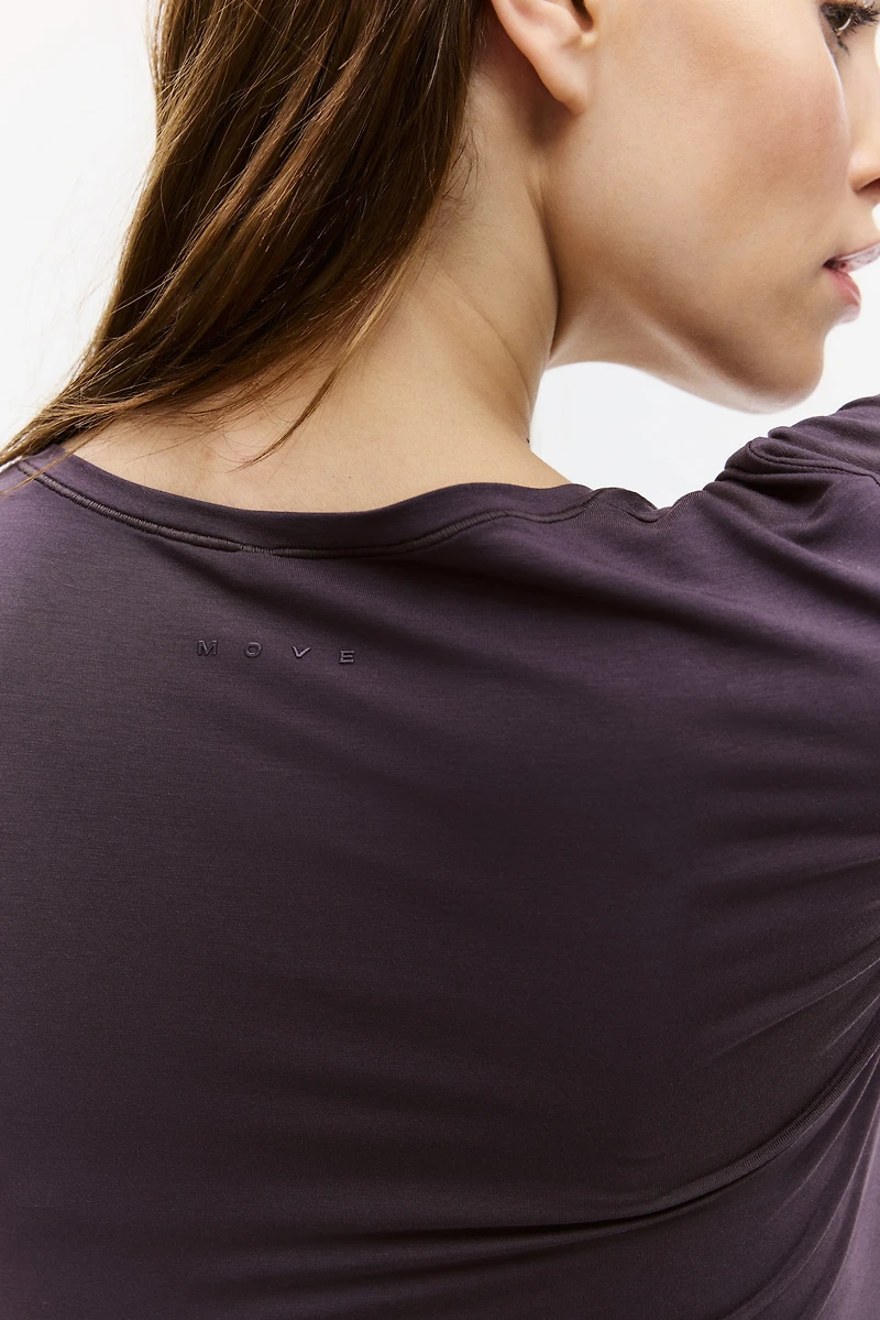 Haut de sport croisé en modal