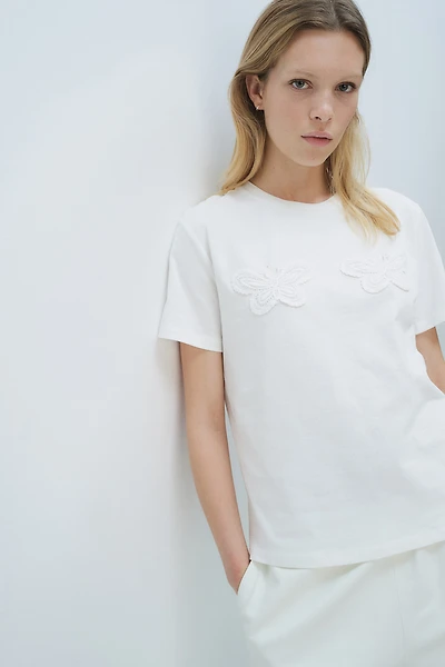 T-shirt with Motif